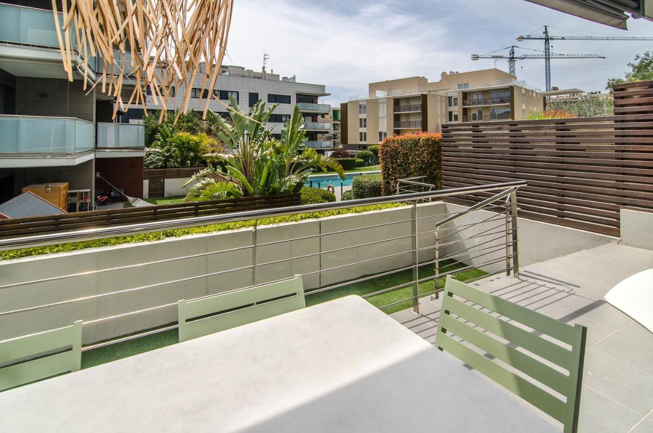 Sitges Spaces Garden Paradise 3 Bedroom, 3 Bathroom, Huge Private Garden-Terrace, Pool- Sleeps Up To 8 Exterior foto