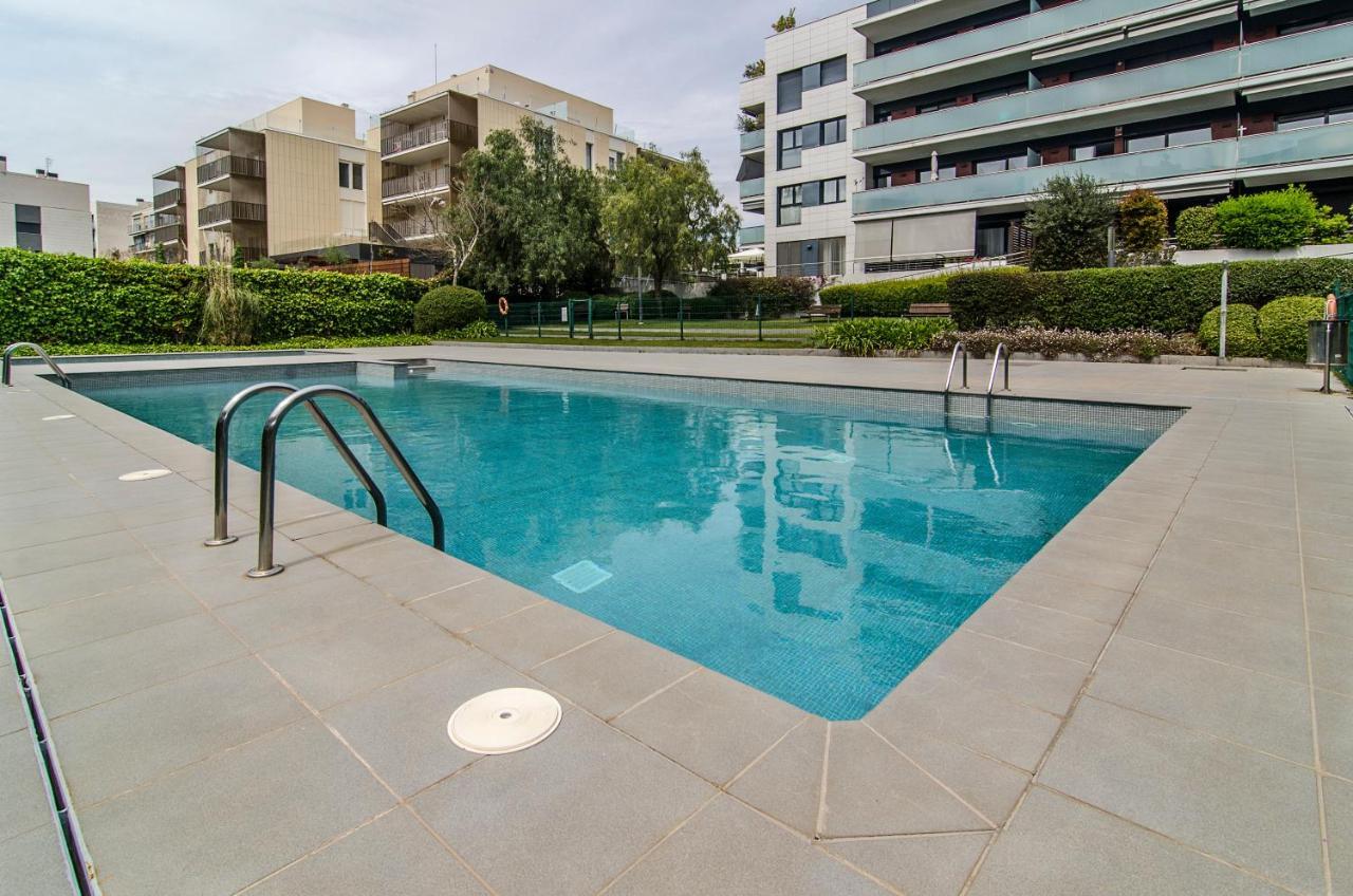 Sitges Spaces Garden Paradise 3 Bedroom, 3 Bathroom, Huge Private Garden-Terrace, Pool- Sleeps Up To 8 Exterior foto