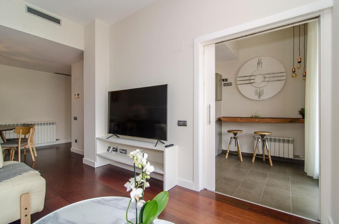 Sitges Spaces Garden Paradise 3 Bedroom, 3 Bathroom, Huge Private Garden-Terrace, Pool- Sleeps Up To 8 Exterior foto